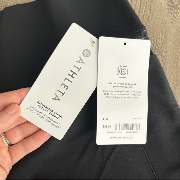 Athleta Salutation Stash Pocket II Tight Black Leggings size Large - Picture 8 of 8